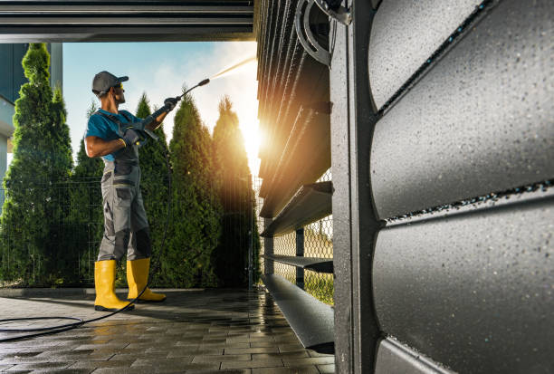 Why Choose Our Certified Pressure Washing Experts for Your Project Needs in Bayview, CA?